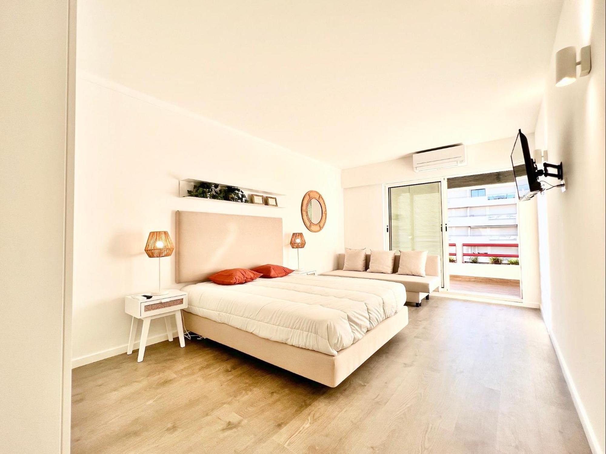 Out 20 Levante Apartment *